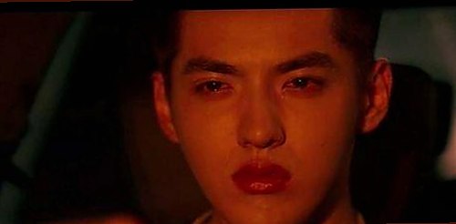 微信表情“吃瓜吃瓜”背后的流行密码